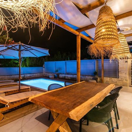 The Cave Villa Матала Экстерьер фото